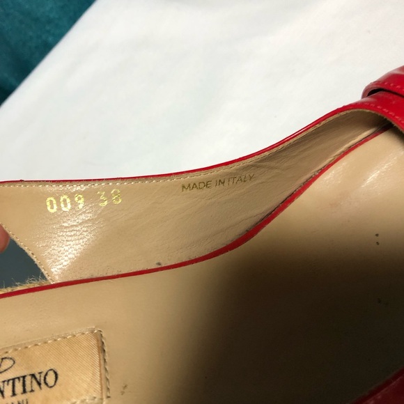 Valentino Garavani Italy red patent leather bow wedge espadrille sandals 38 - Picture 7 of 14